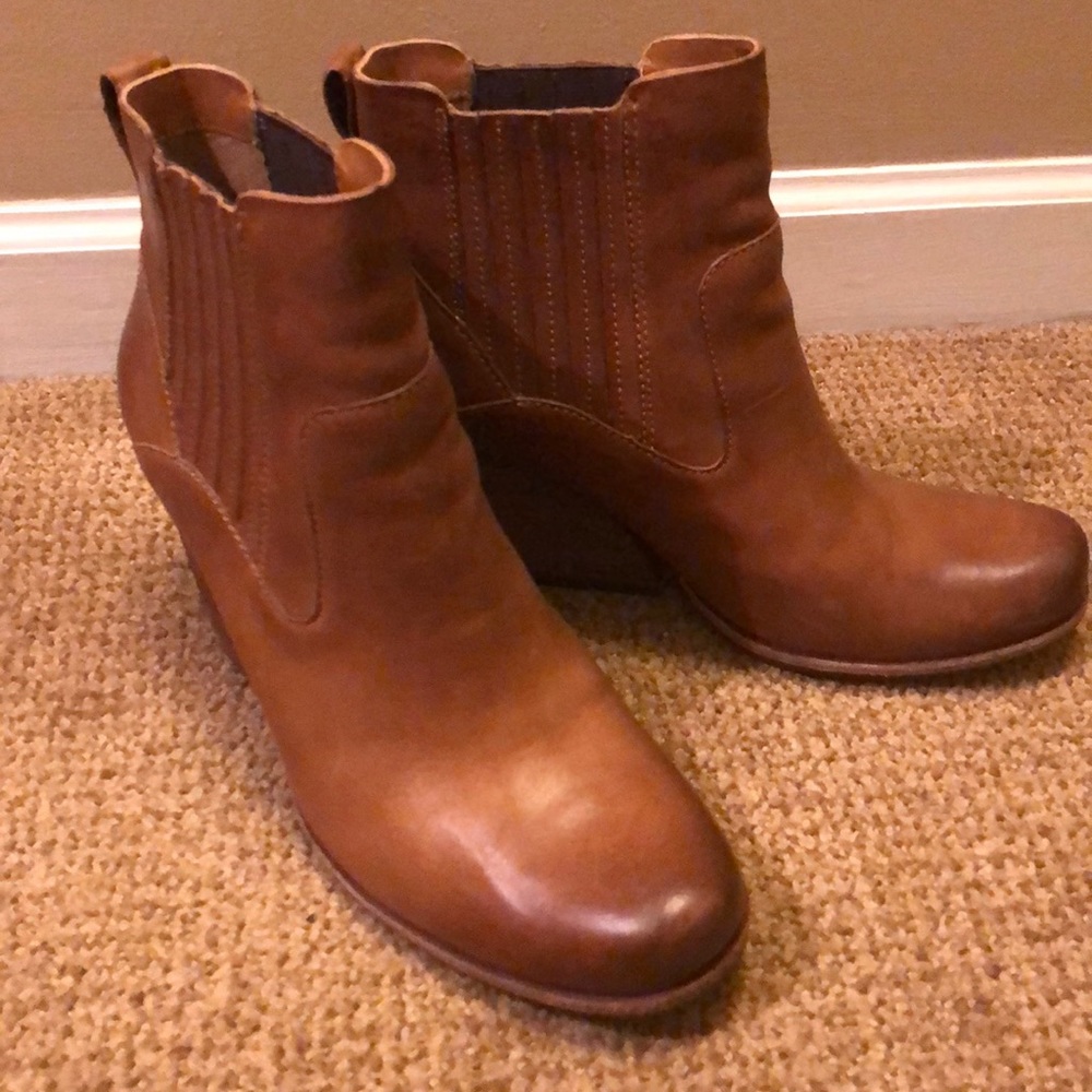Cognac Kork-Ease Booties